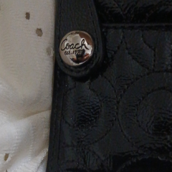 COACH Black Quilted Leather Wallet with Zipper Closure COIN PURSE - Picture 5 of 5